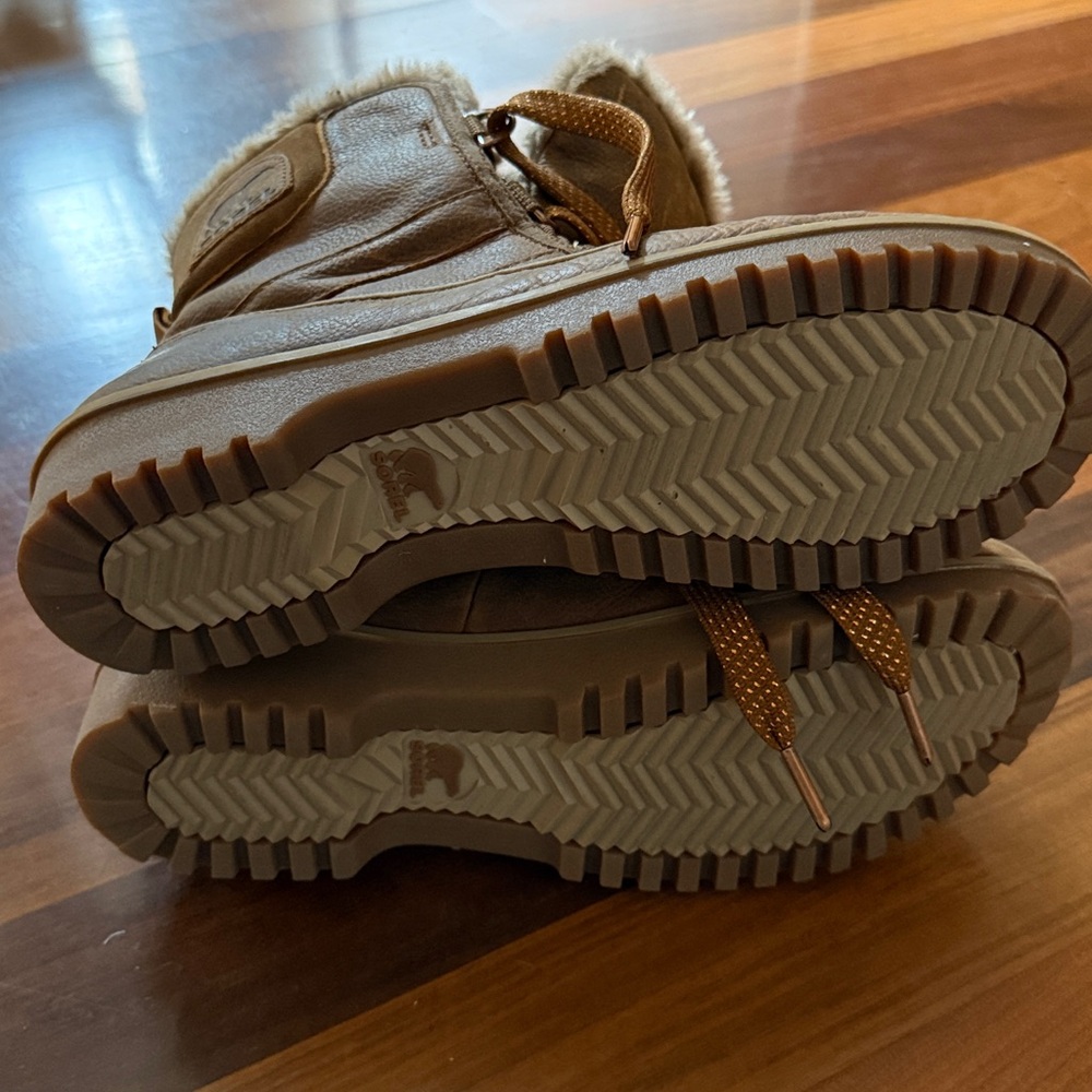 Sorel Brown Fur-Lined Winter Boots - Picture 4 of 5